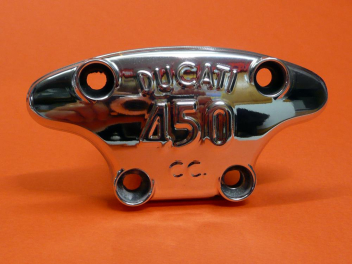 Aluminium lid support bearing camshaft with written DUCATI 450 cc